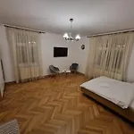 Crisan Residence - Vila Crisan