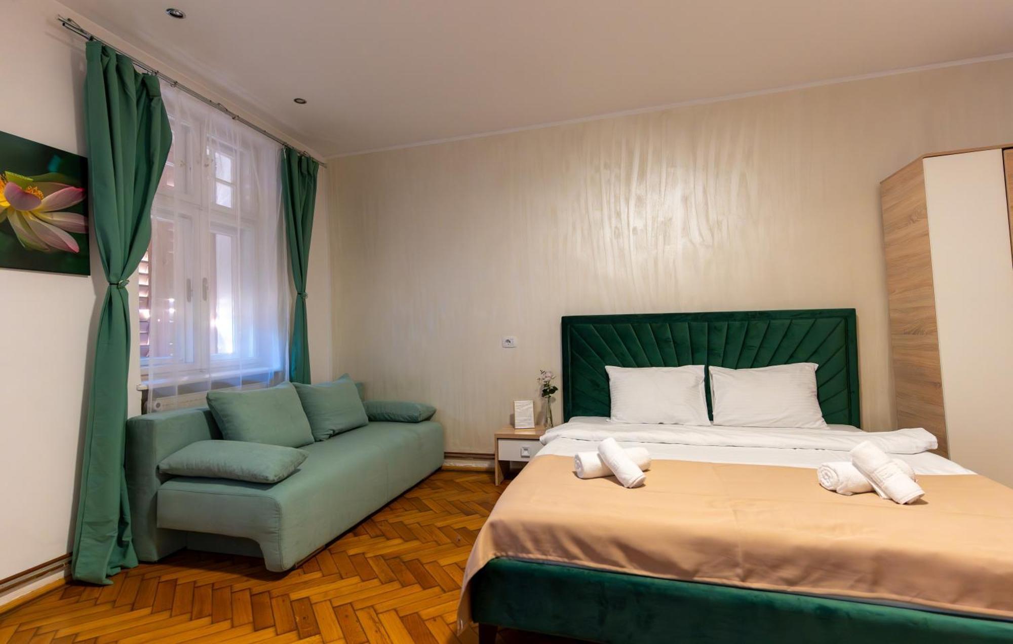 Apartment Crisan - Crisan *