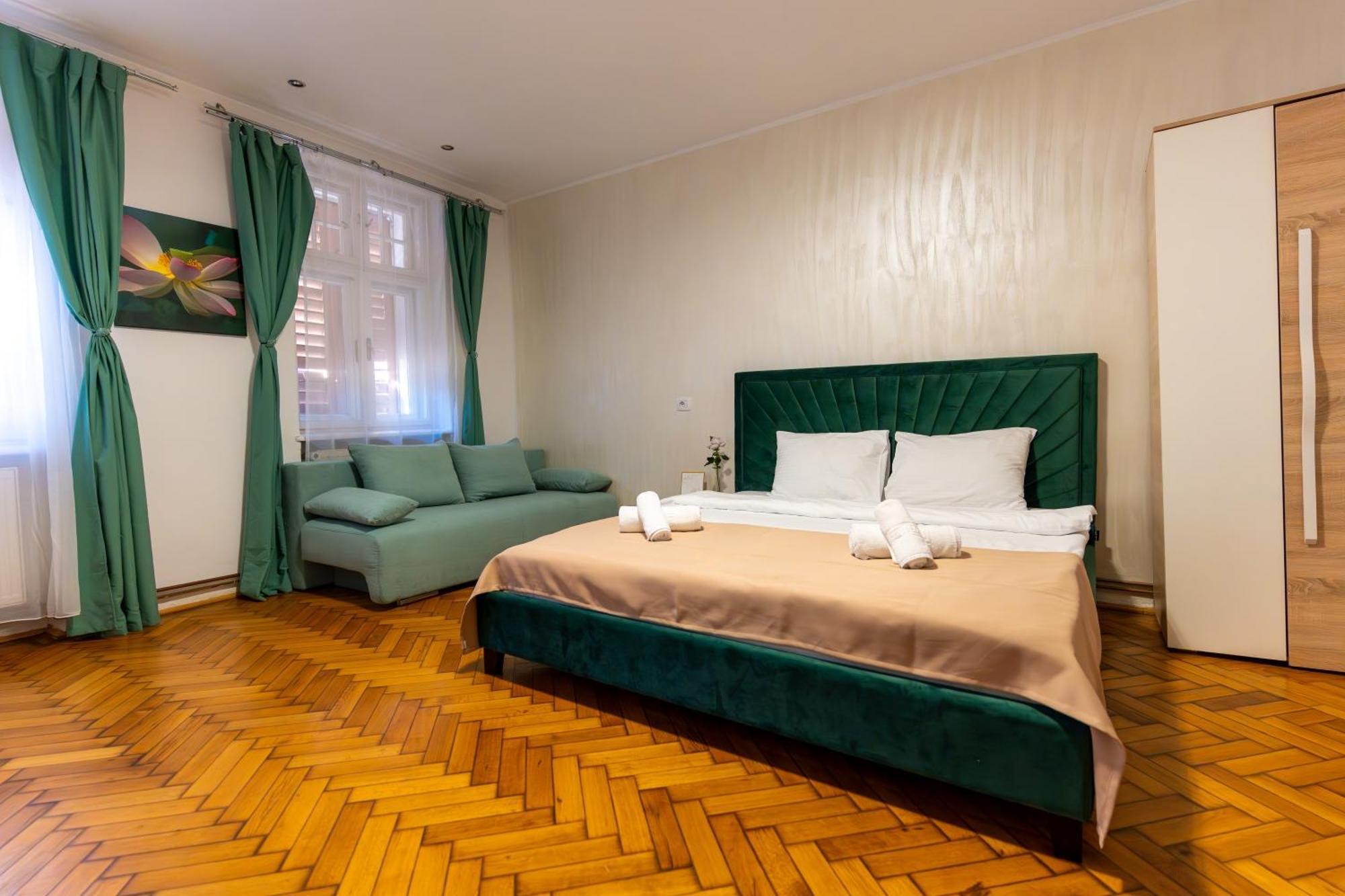 Apartment Crisan - Crisan