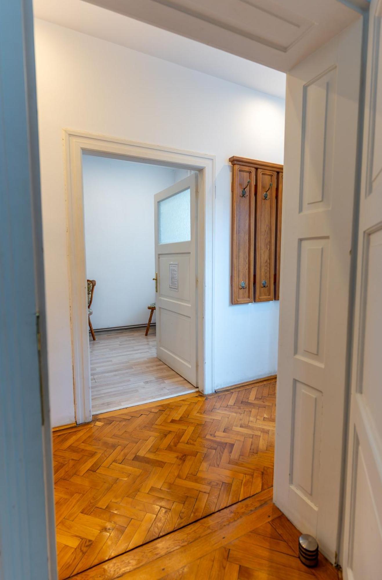 Crisan - Crisan Apartment