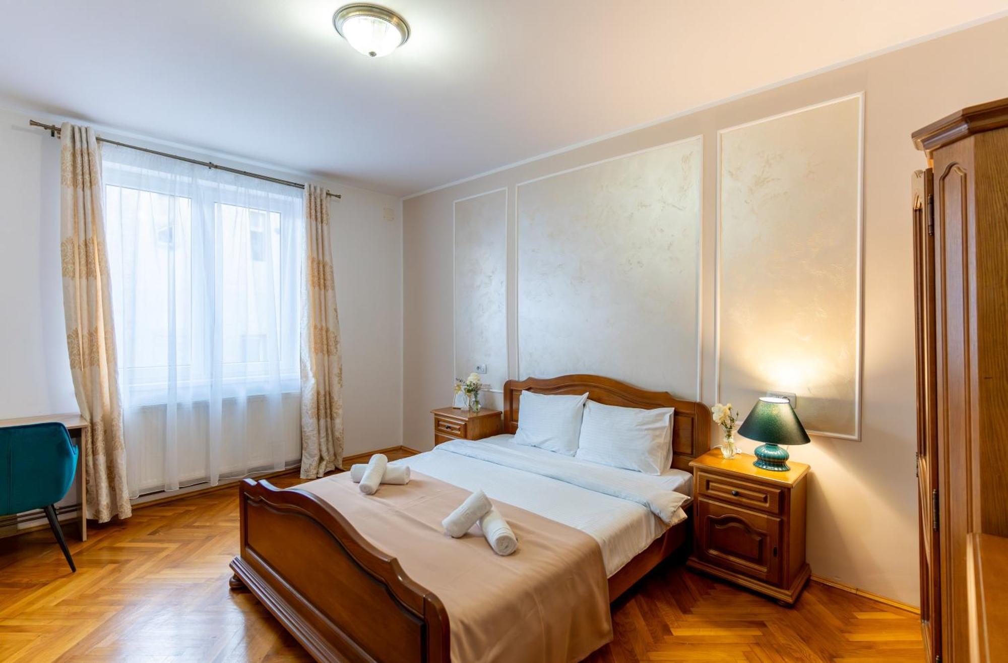 Apartment Crisan - Crisan *