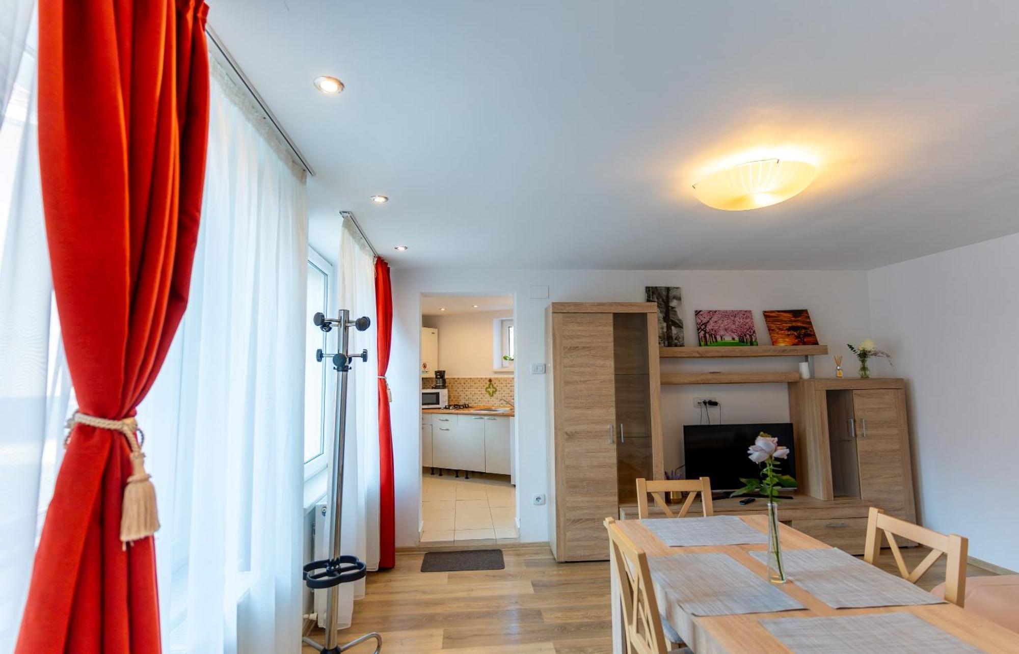 Crisan - Crisan Apartment *