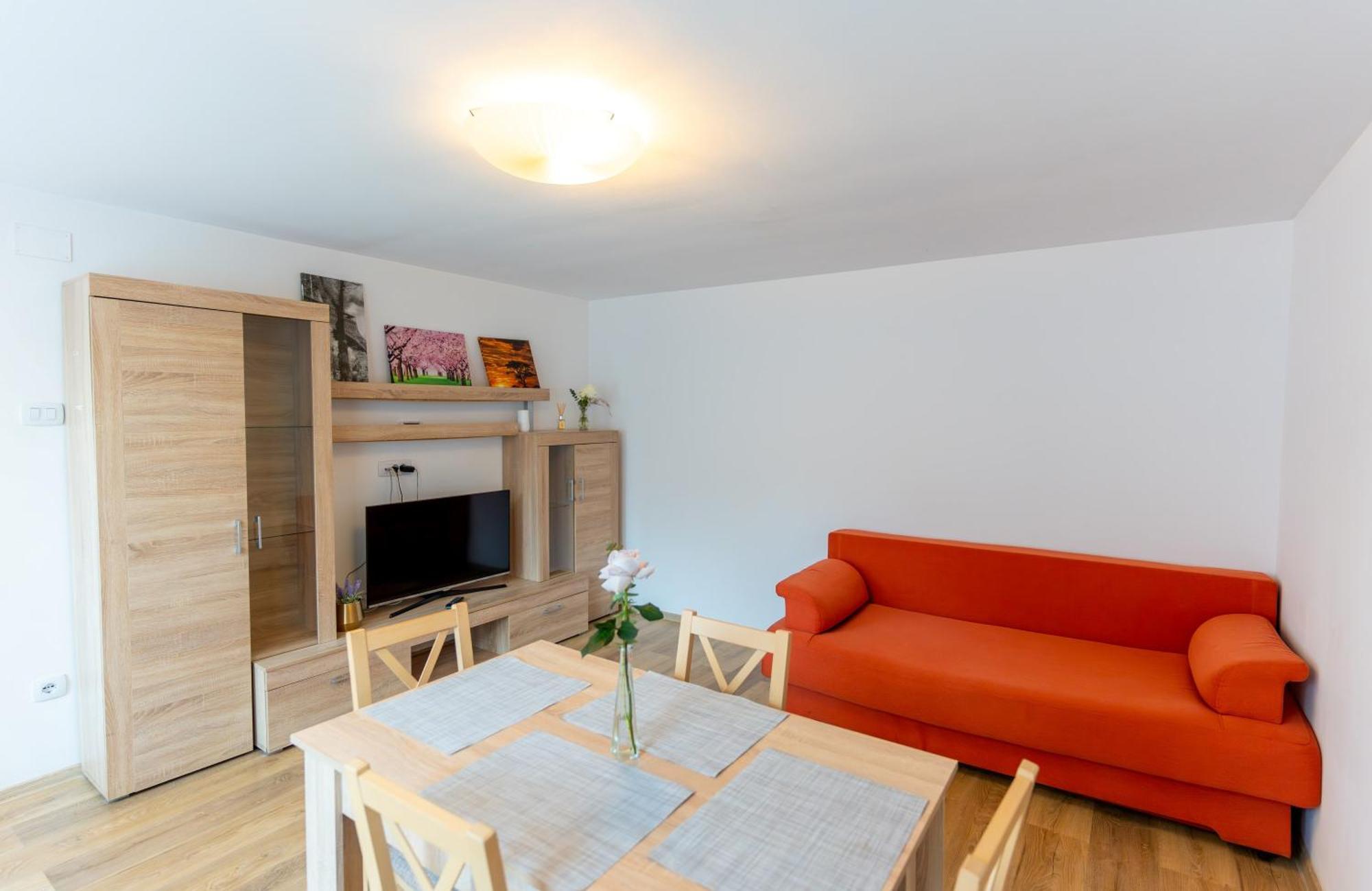 Crisan - Crisan Apartment *