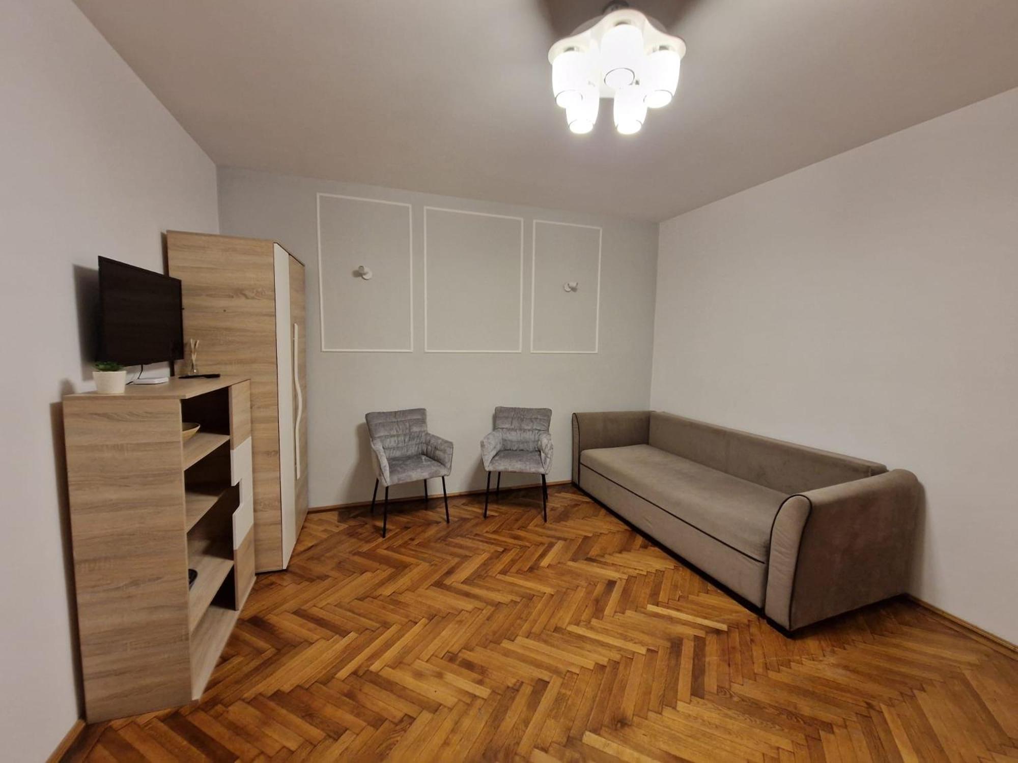 Crisan - Crisan * Brasov