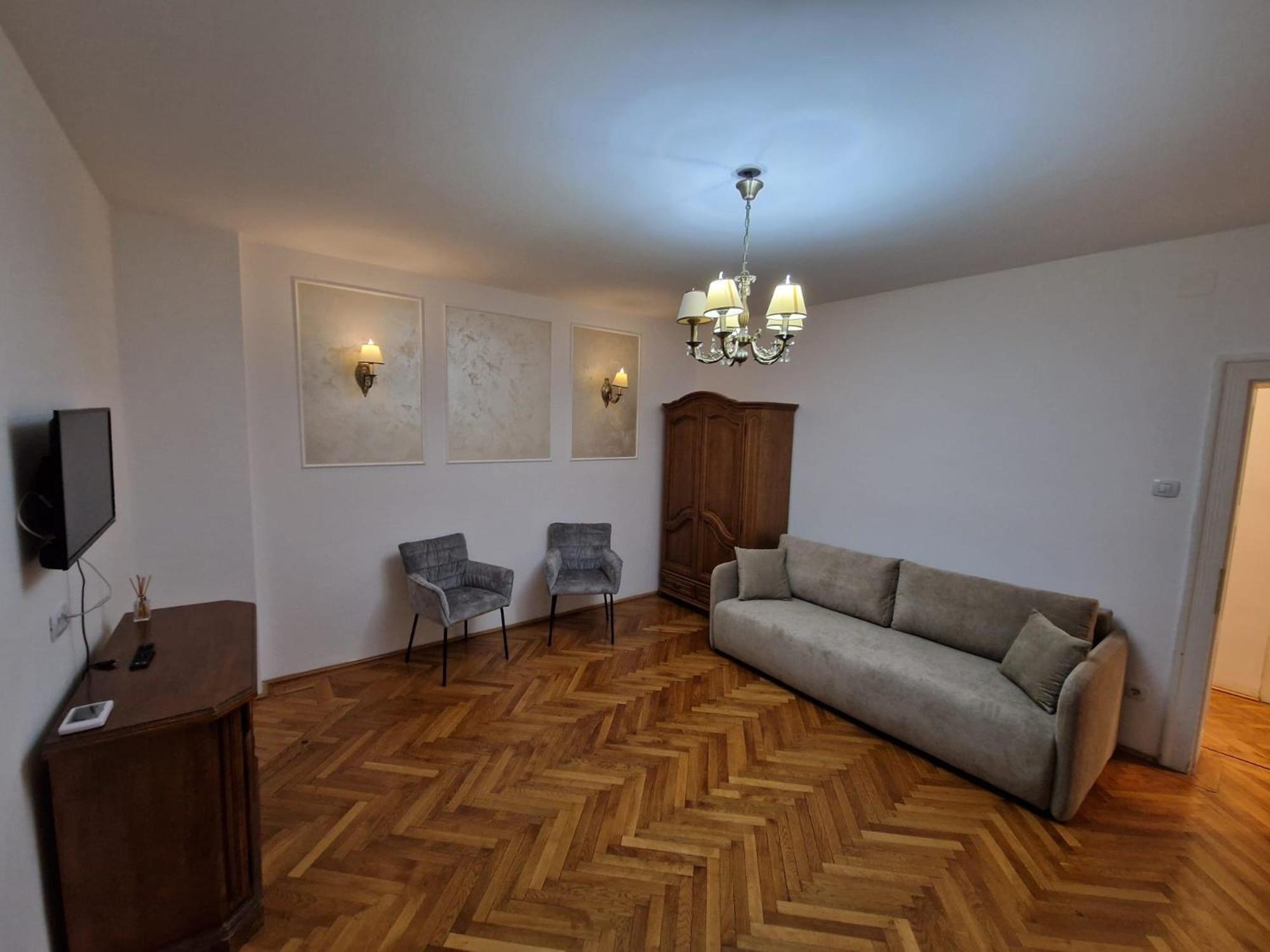 Crisan - Crisan Apartment