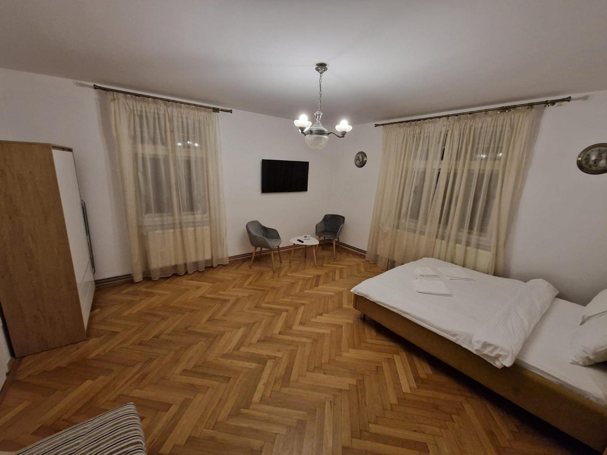 Crisan - Crisan Brasov